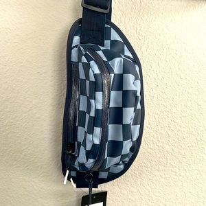 Art class Fanny pack! Checked